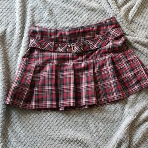 Pleated plaid skirt juniors size 9